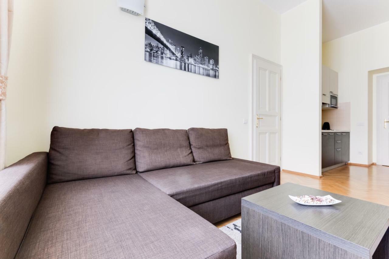 Apartment Halkova 5 プラハ エクステリア 写真