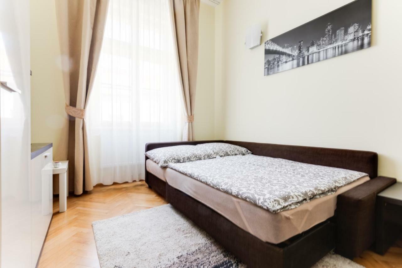 Apartment Halkova 5 プラハ エクステリア 写真