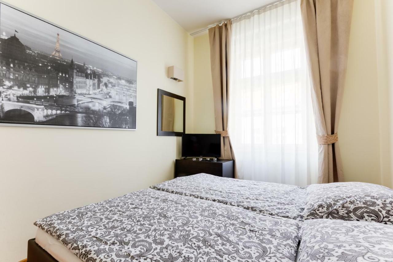 Apartment Halkova 5 プラハ エクステリア 写真