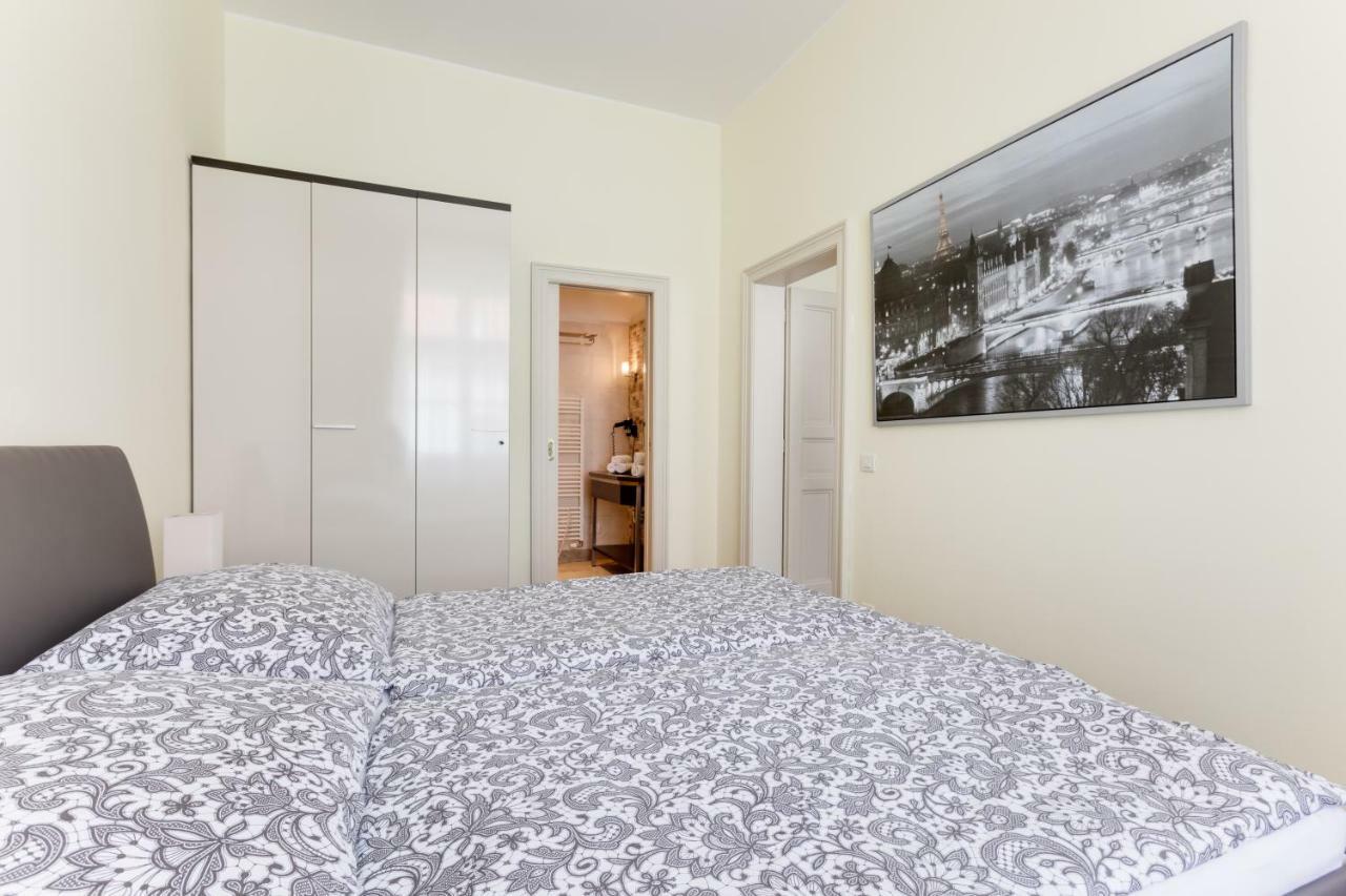 Apartment Halkova 5 プラハ エクステリア 写真